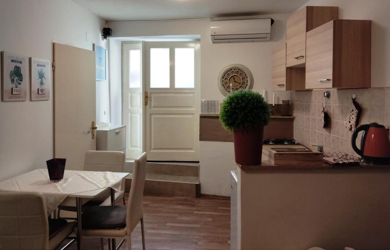 Monte B. Exclusive Apartment روفينج المظهر الخارجي الصورة