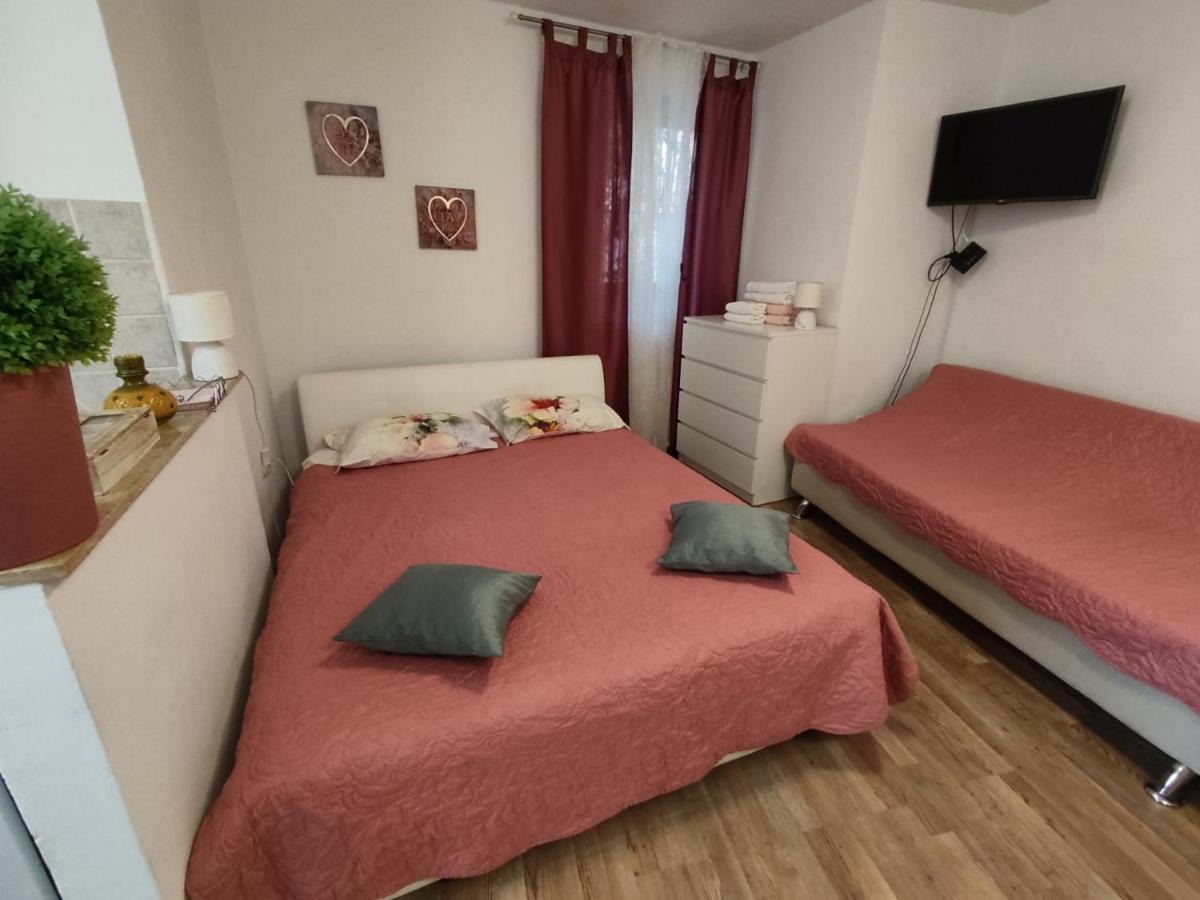 Monte B. Exclusive Apartment روفينج المظهر الخارجي الصورة